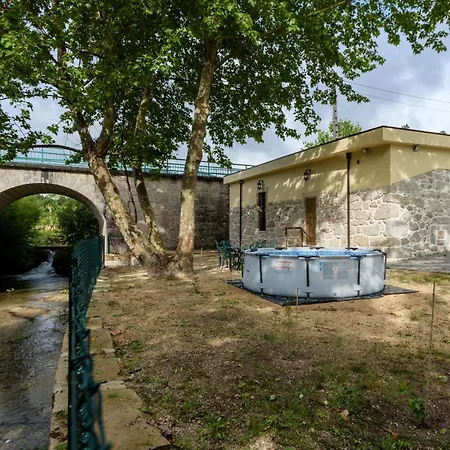 Nyaraló Casa Ponte Da Vessada *
