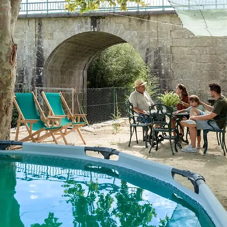 Casa Ponte Da Vessada * Селорику-ди-Башту